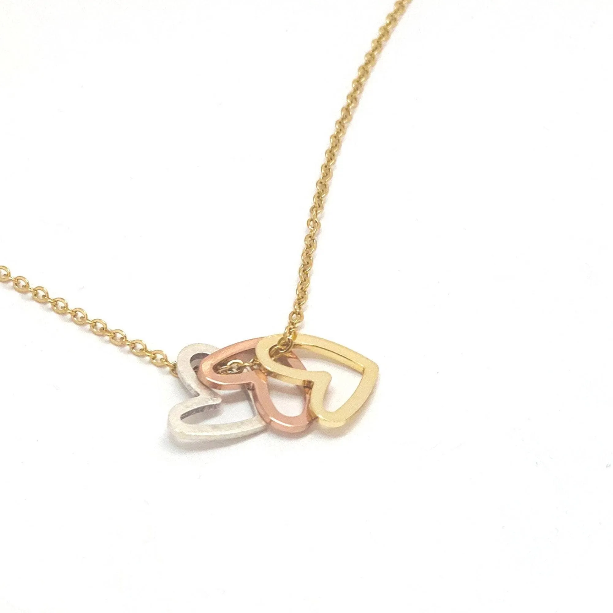 Deuteronomy 31:8 Necklace: Gold